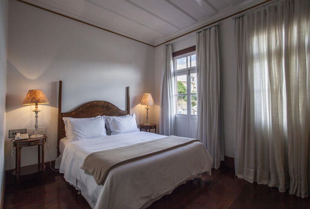 Hotel Solar do Rosário Ouro Preto  Kültér fotó A bedroom at the hotel