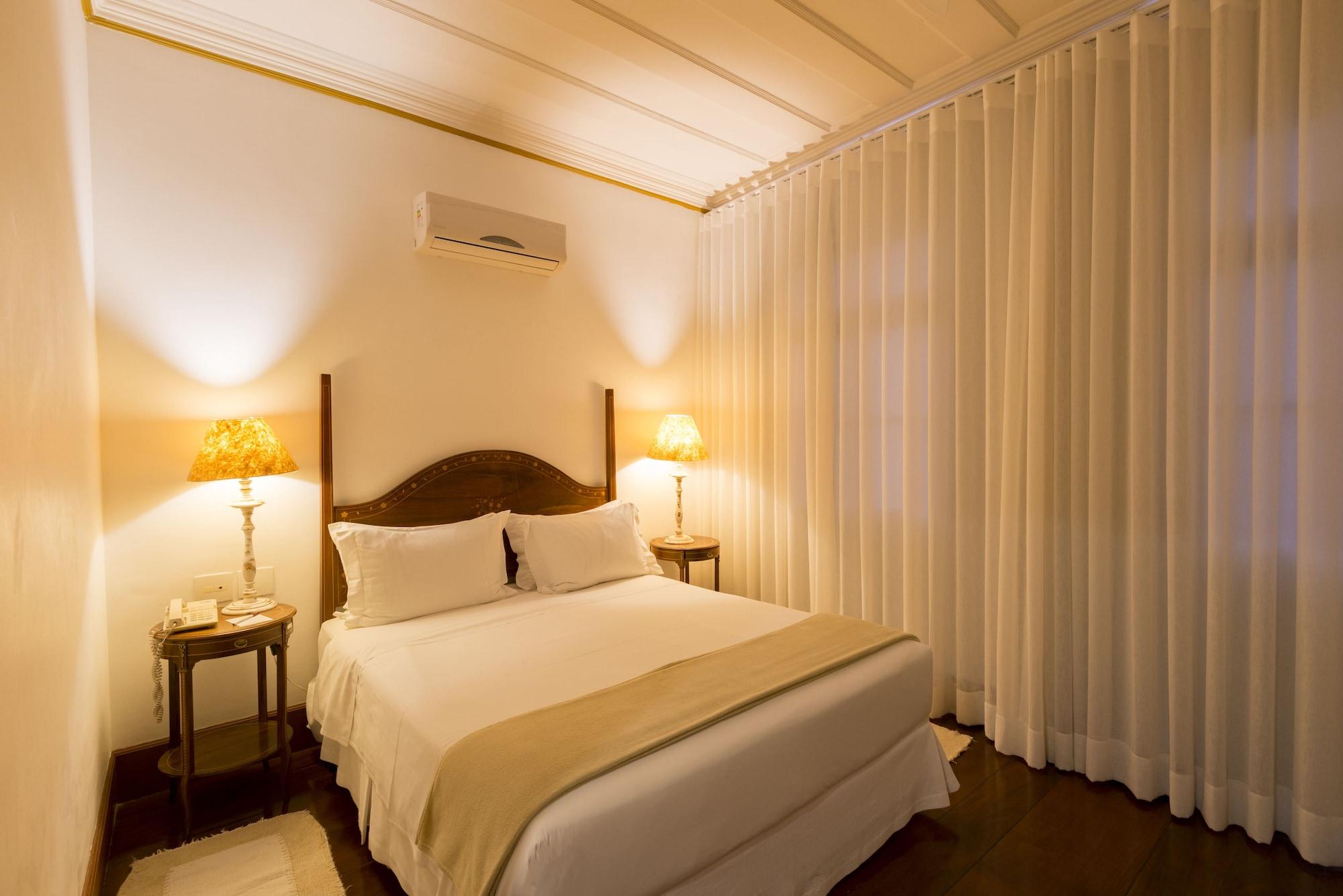 Hotel Solar do Rosário Ouro Preto  Kültér fotó A bedroom at the hotel