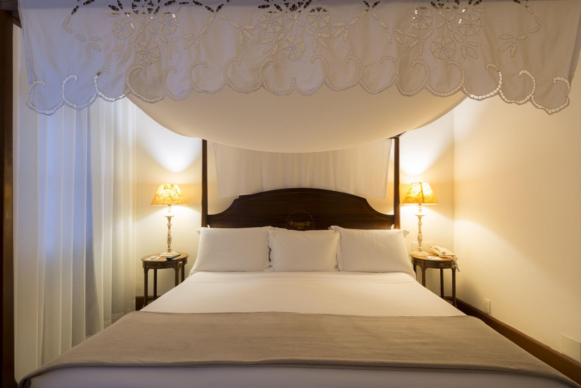 Hotel Solar do Rosário Ouro Preto  Kültér fotó A bedroom at the hotel