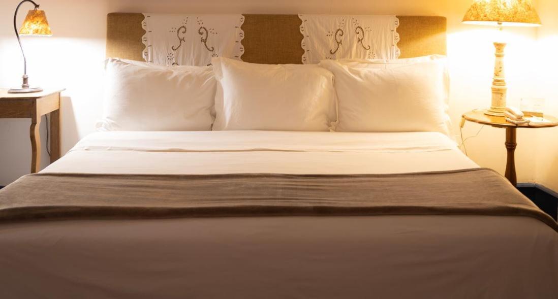 Hotel Solar do Rosário Ouro Preto  Kültér fotó A bed