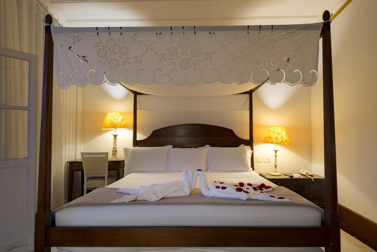 Hotel Solar do Rosário Ouro Preto  Kültér fotó A four-poster bed