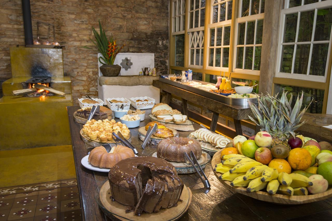 Hotel Solar do Rosário Ouro Preto  Kültér fotó A buffet at a restaurant